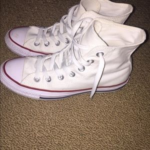 Converse - White